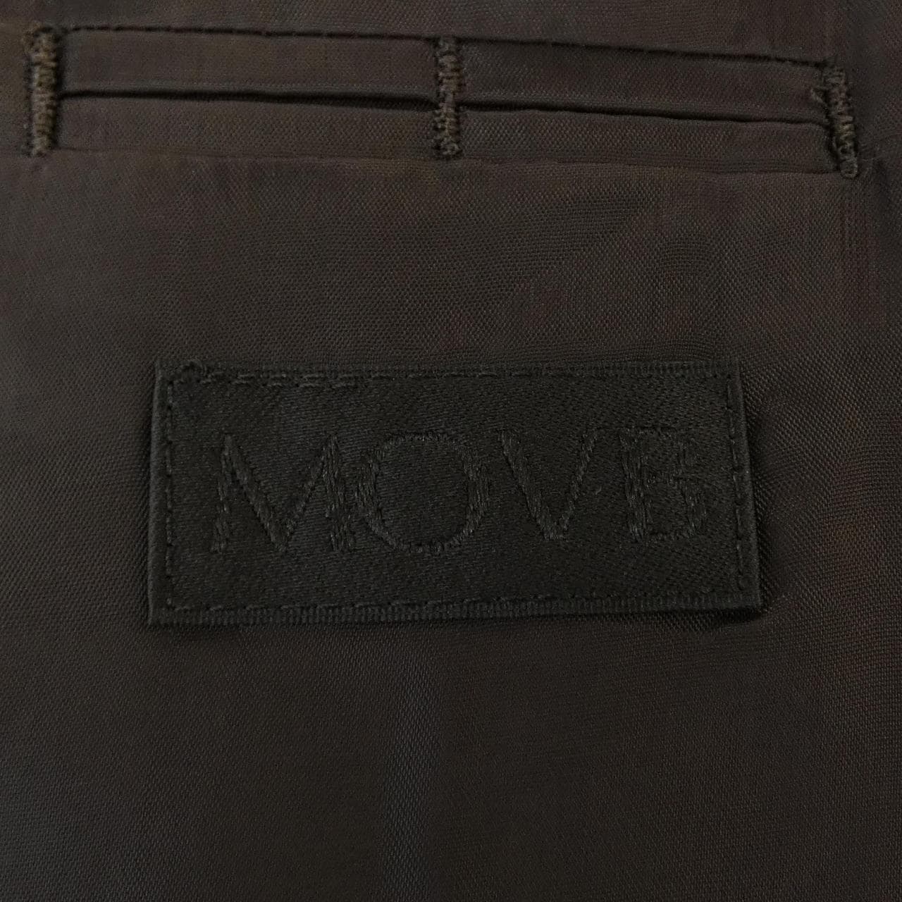 MOVB ジャケット