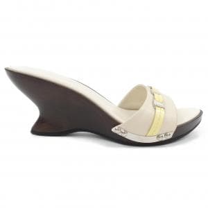 サルヴァトーレフェラガモ SALVATORE FERRAGAMO サンダル