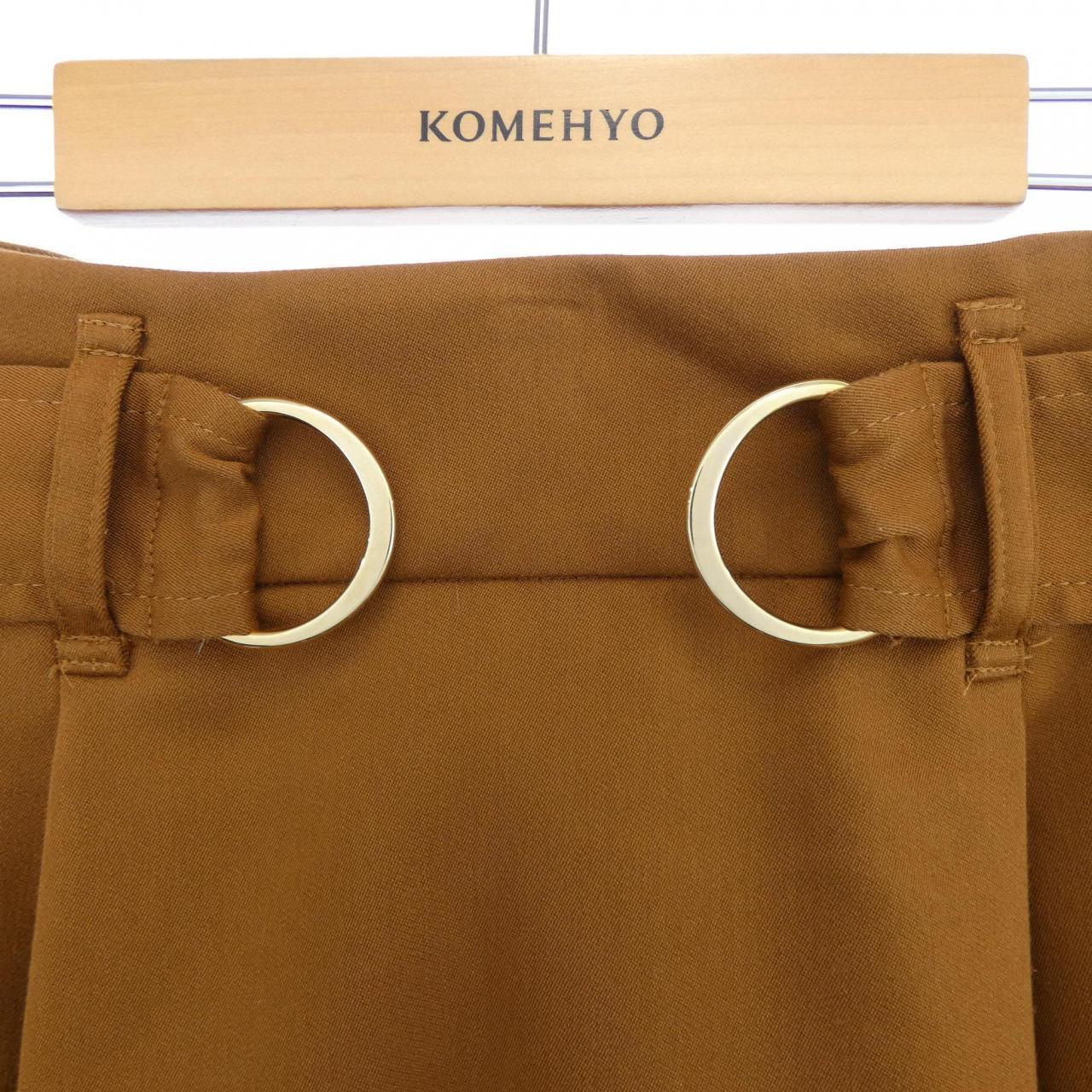 ブルーレーベルクレストブリッジ BLUE LABEL CRESTBRIDGE 55S42-280-50 スカート