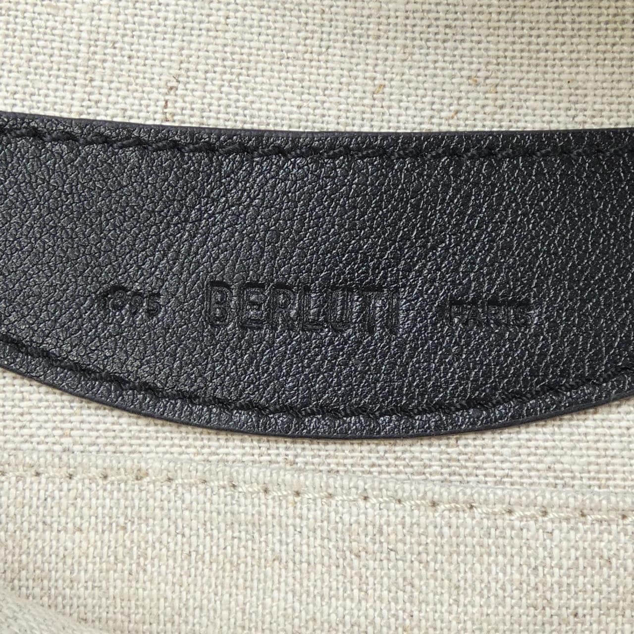 ベルルッティ Berluti ライダースクリットレザーベルトバッグ BAG