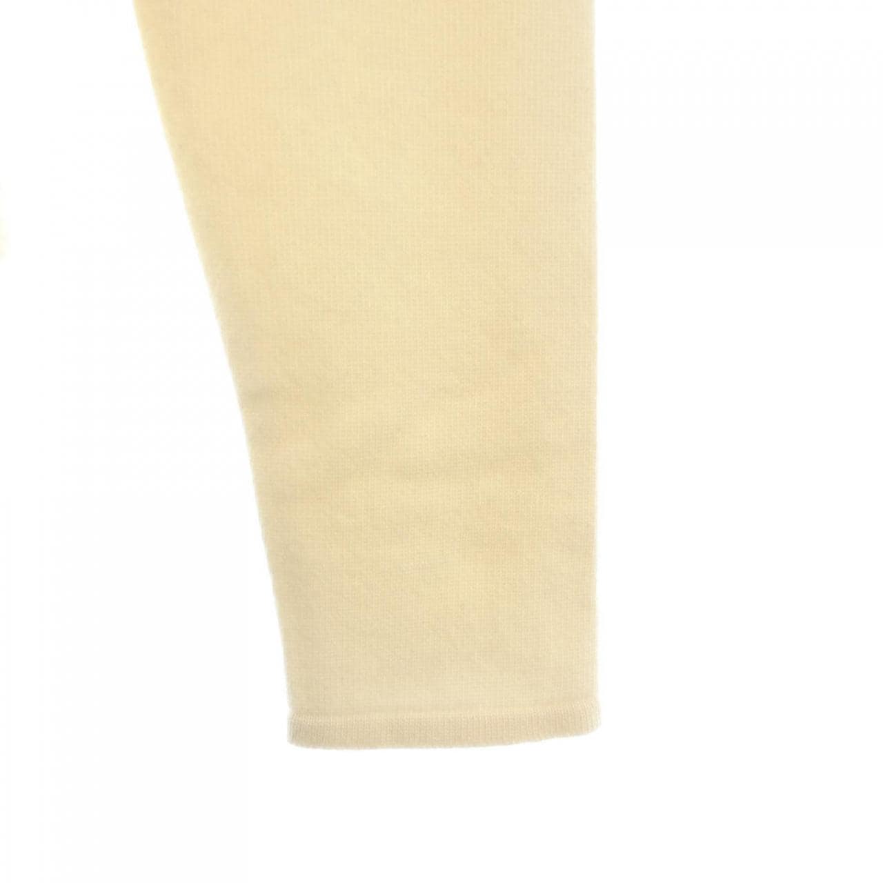 シャネル CHANEL P16726V00874 01C ニット