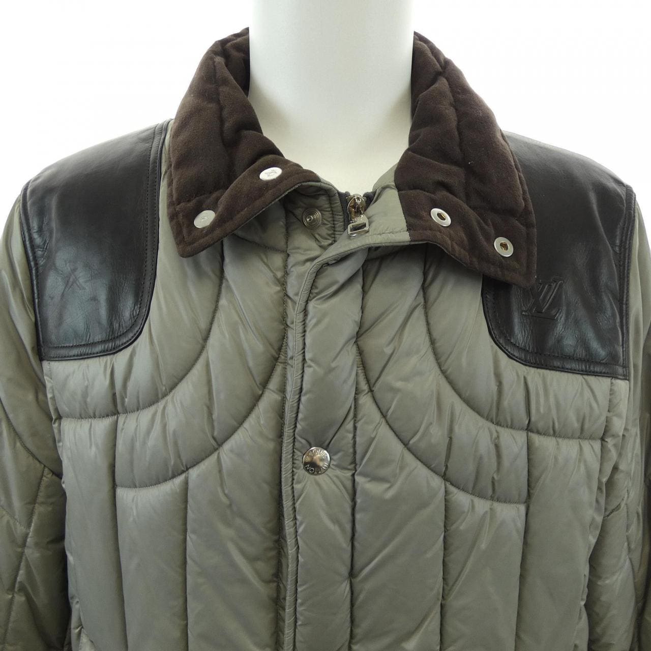 ルイヴィトン LOUIS VUITTON MNBS40PA5 ジャケット