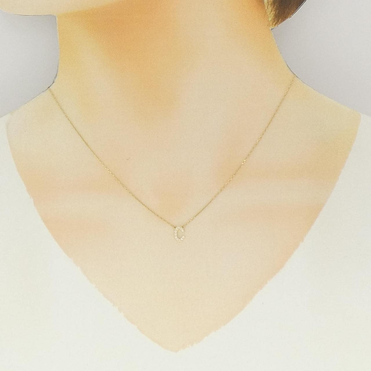 アーカー イニシャル ネックレス 0.05CT