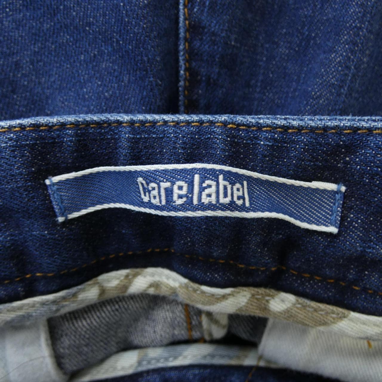 ケアレーベル CARELABEL ジーンズ