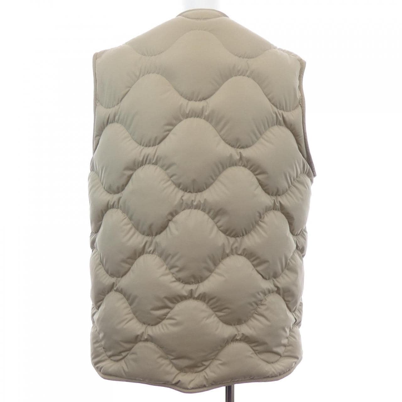 モンクレール MONCLER TAMBOSI ダウンベスト