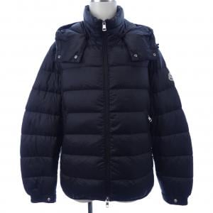 モンクレール MONCLER ダウンジャケット