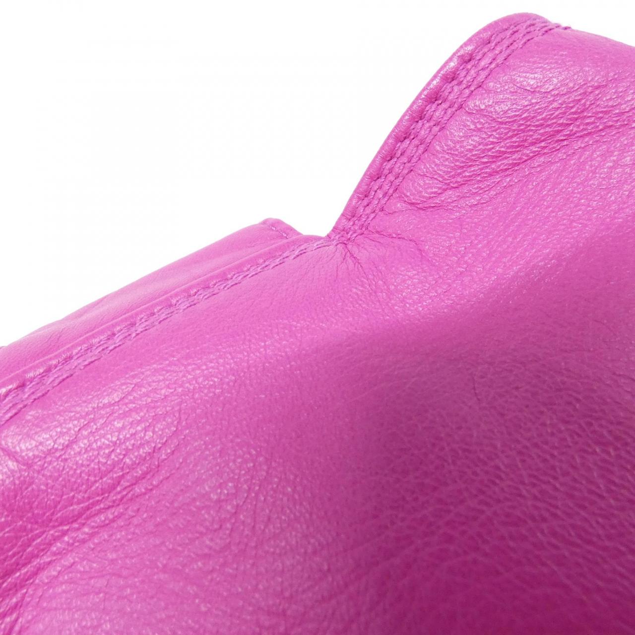 ロエベ ミストラル バッグ