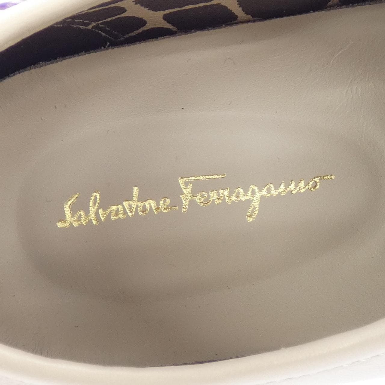 サルヴァトーレフェラガモ SALVATORE FERRAGAMO BORG CUBIC スニーカー