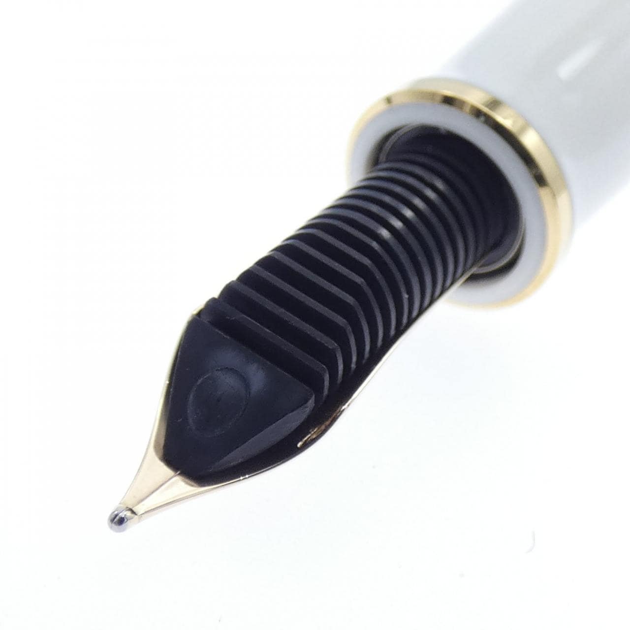 ペリカン スーベレーンM400ホワイトトータス 万年筆