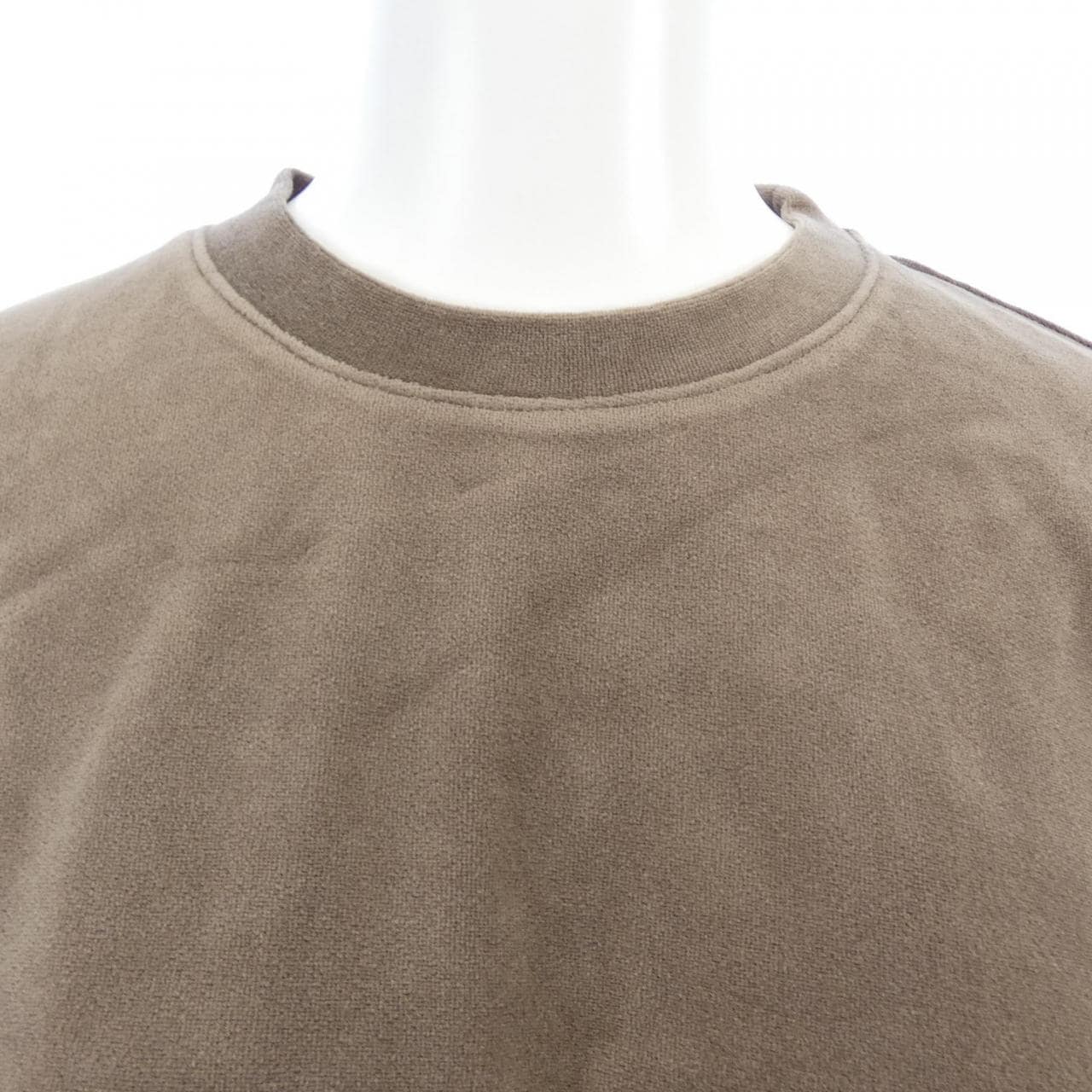 ザニューハウス THE NEWHOUSE トップス