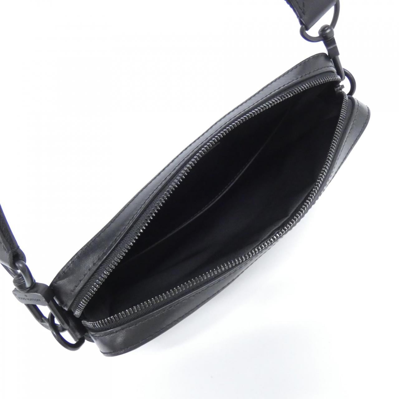 ルイヴィトン モノグラム シャドウ デュオ メッセンジャー M69827 ショルダーバッグ