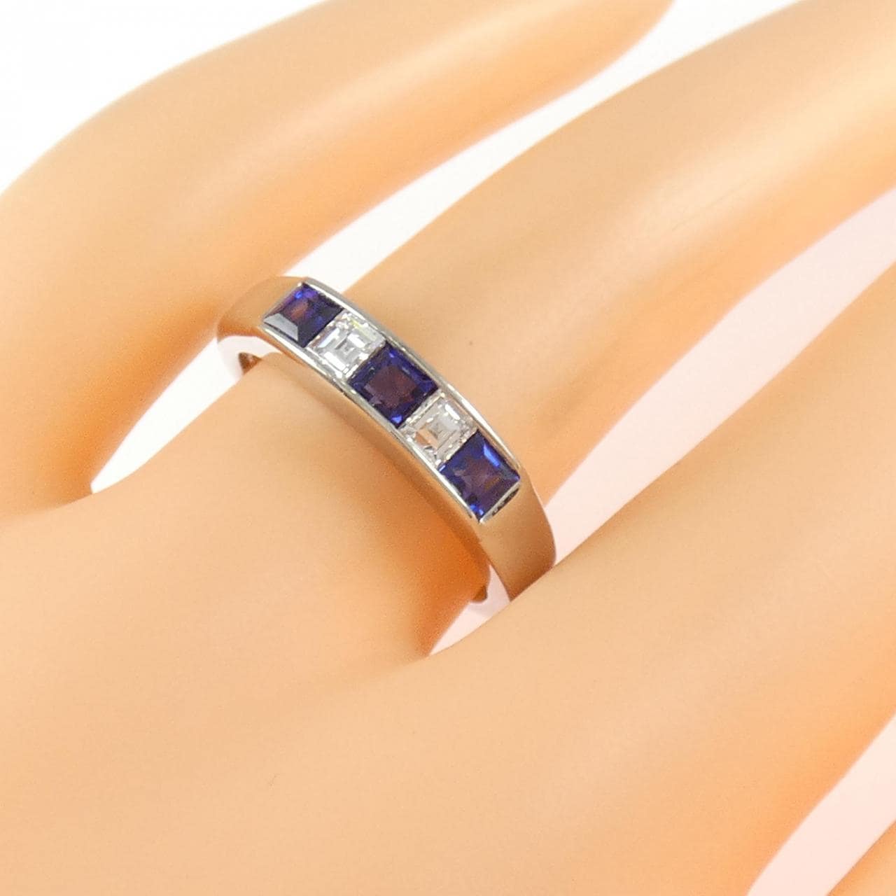 PT900 サファイヤ リング 0.74CT