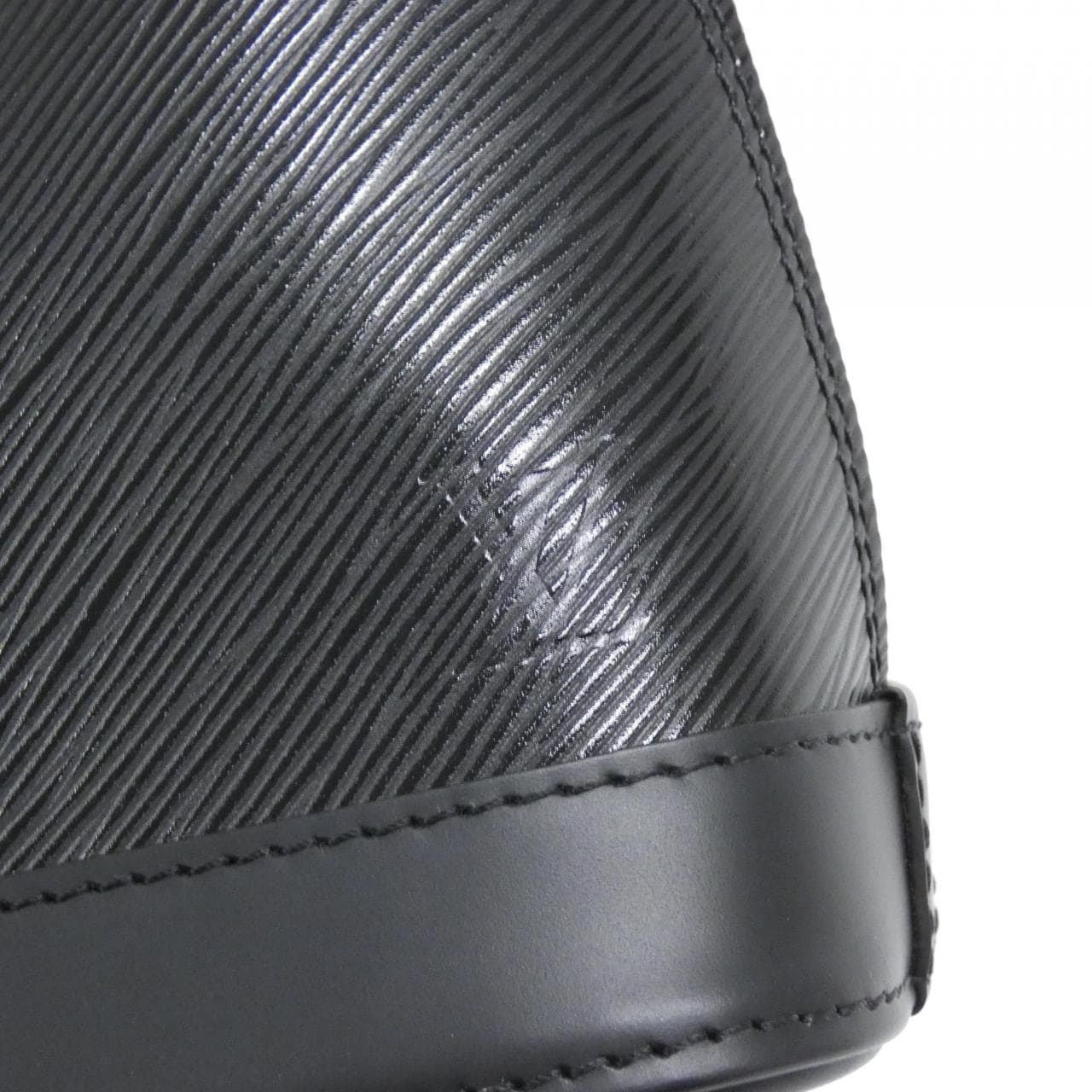 ルイヴィトン エピ アルマ バックパック M25103 リュックサック