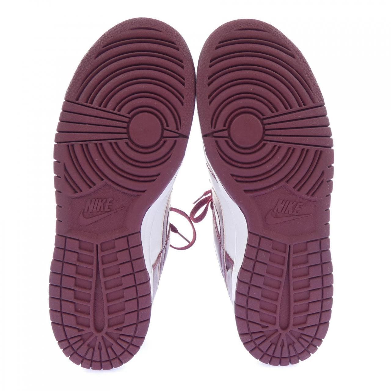 ナイキ NIKE スニーカー