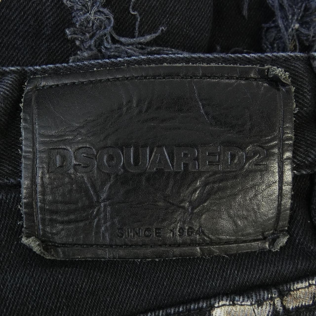 ディースクエアード DSQUARED2 S71LB0282 ジーンズ