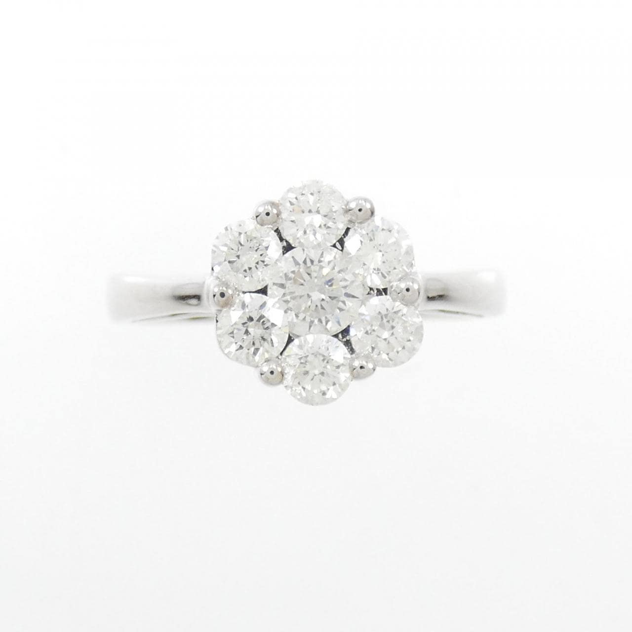 K18WG flower Diamond ring 1.00CT