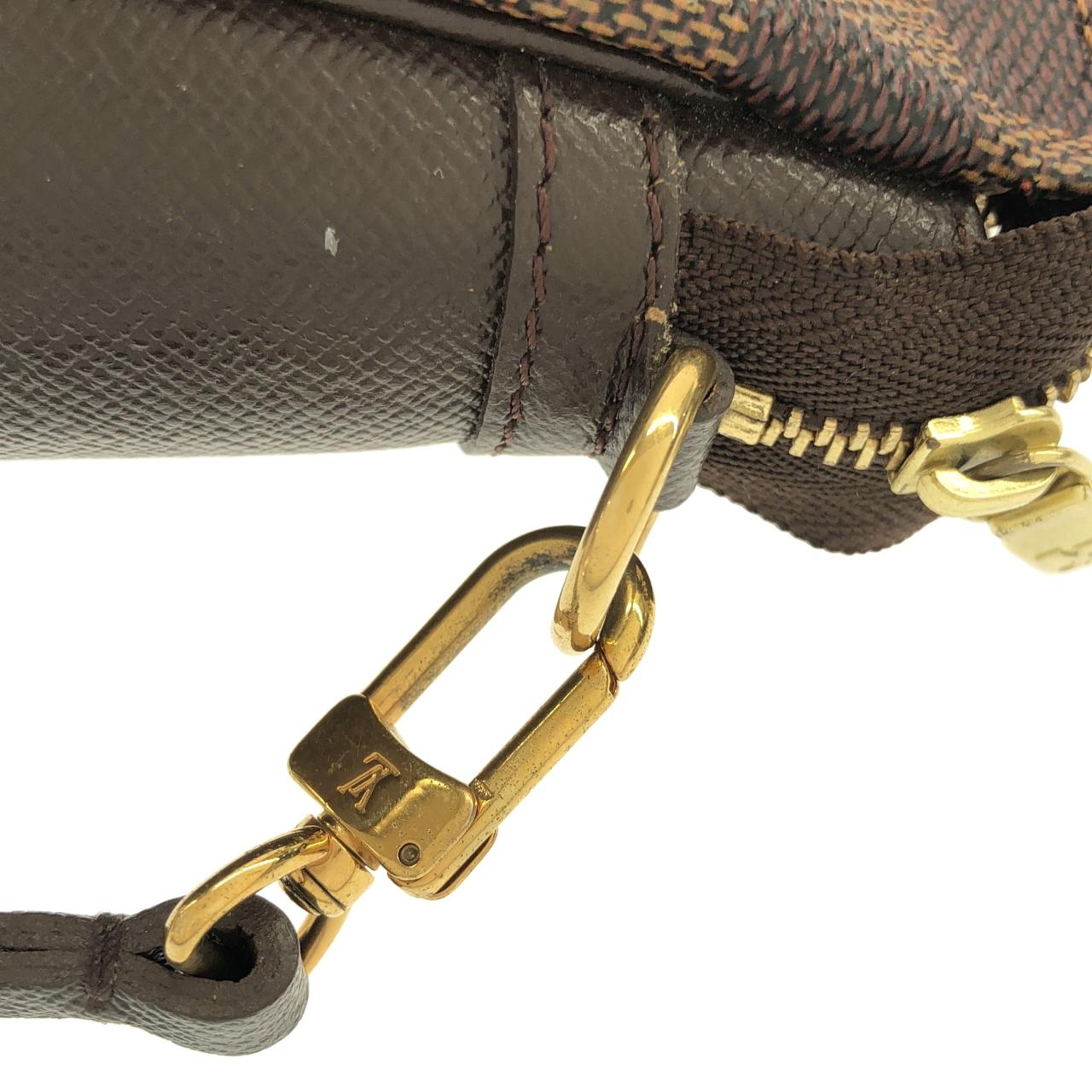 ルイヴィトン ダミエ トゥルース メイクアップ N51982 アクセサリーポーチ