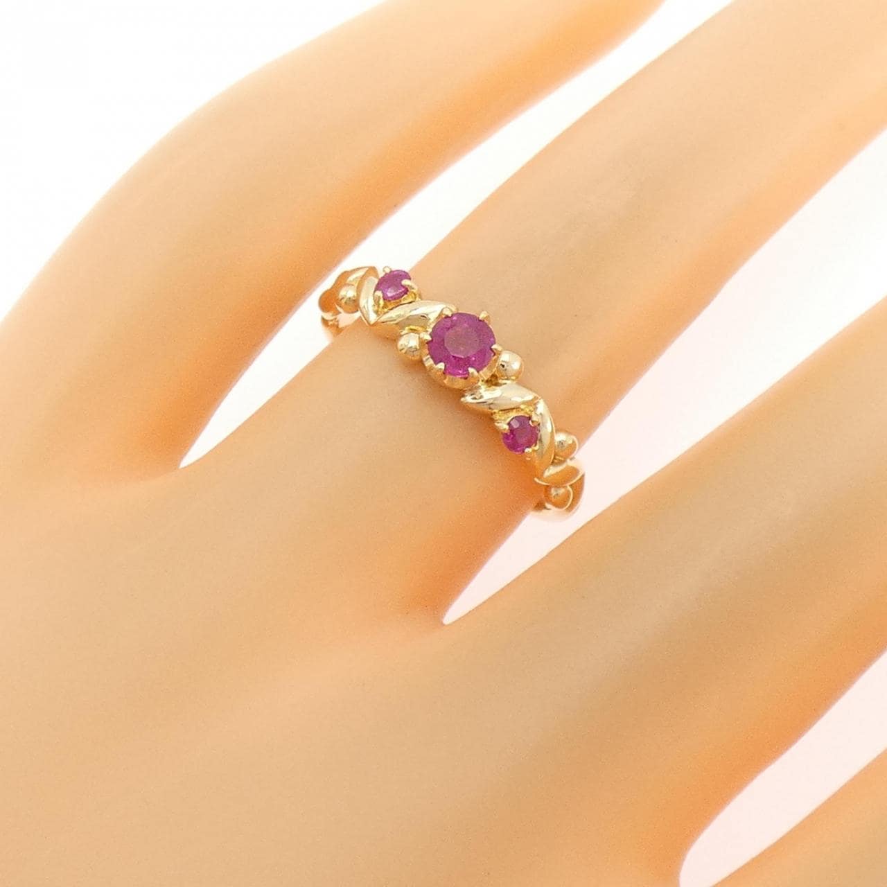 4゜C ルビー リング