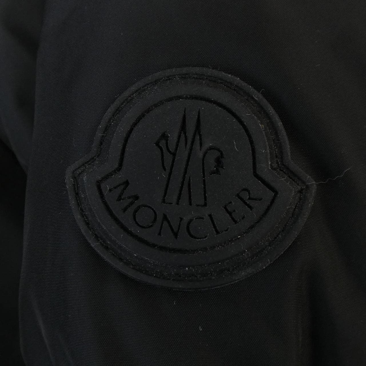モンクレール MONCLER MONTCLA ダウンジャケット