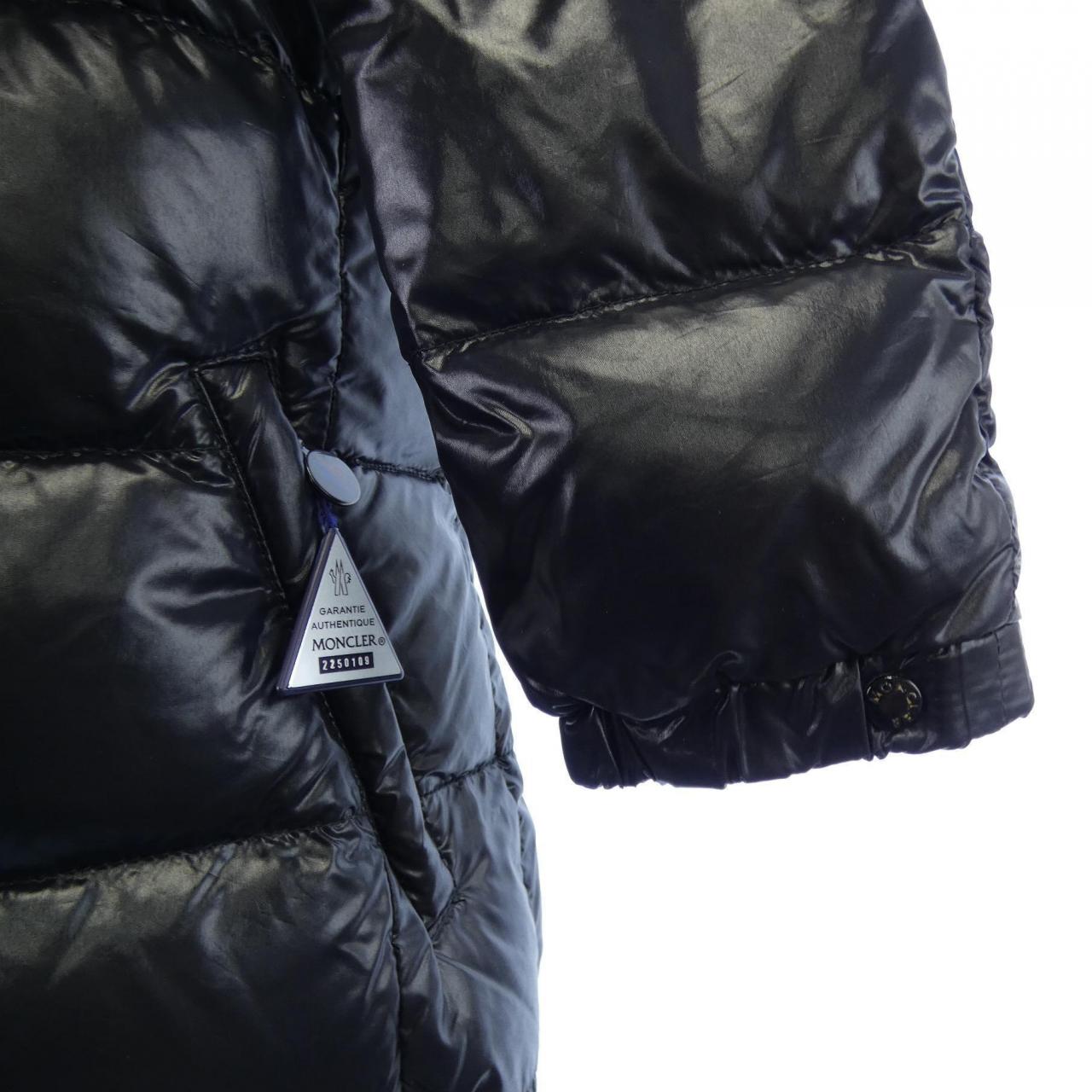 モンクレール MONCLER 46313/50 ダウンジャケット