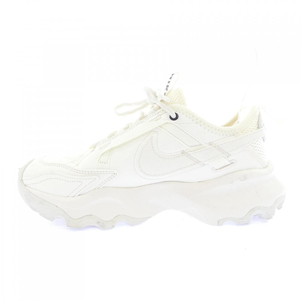 ナイキ NIKE DD9682-100 スニーカー