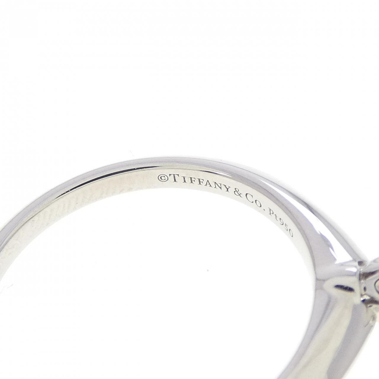 ティファニー クラシックソリティア リング 0.19CT I VS1 3EXT