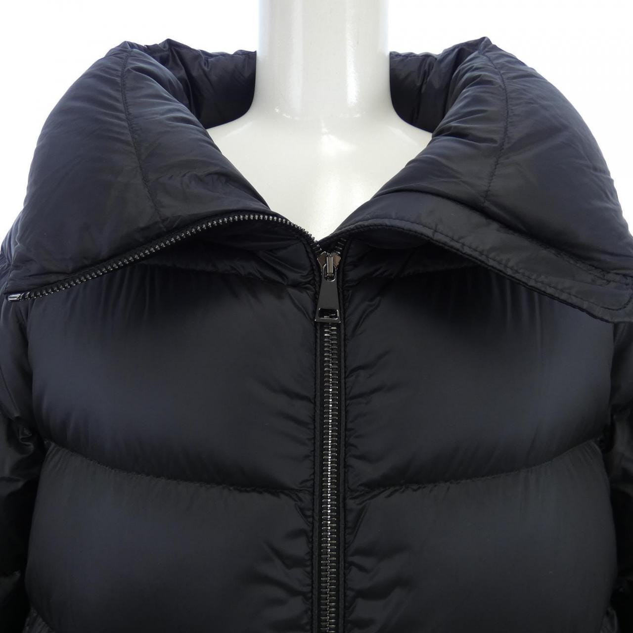 MONCLER MONCLER Down Jacket