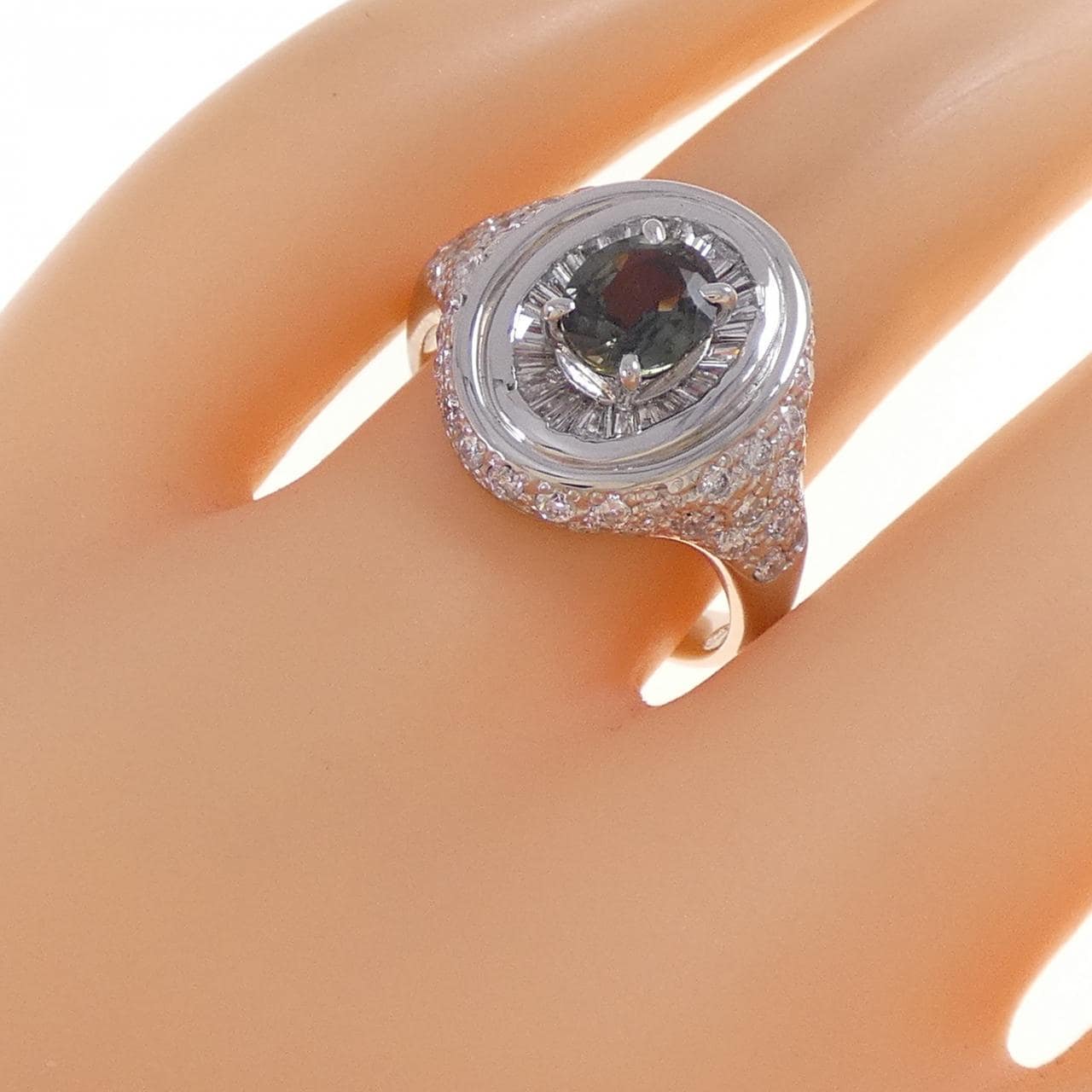 PT900 サファイヤ リング 1.088CT
