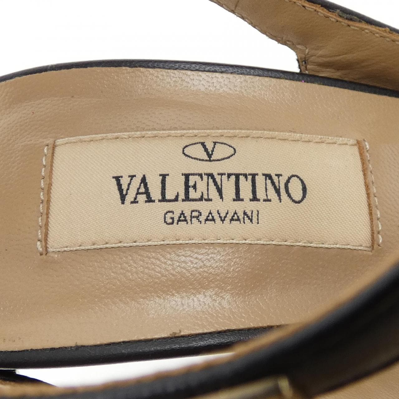 ヴァレンティノガラヴァーニ VALENTINO GARAVANI パンプス