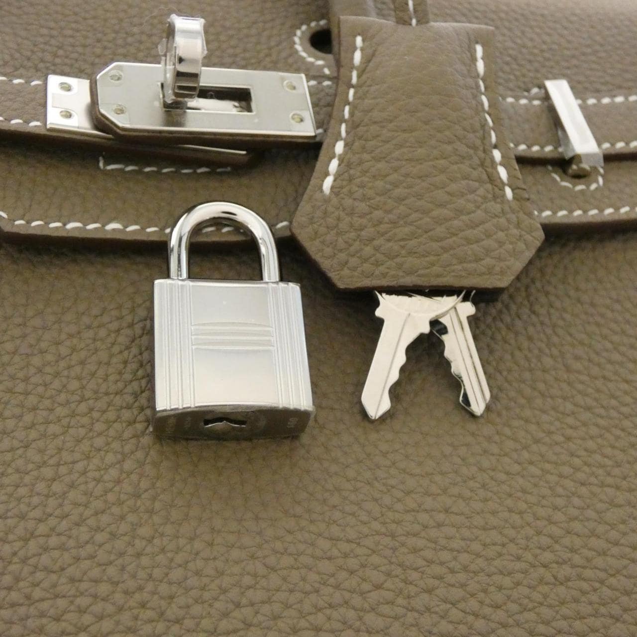 【未使用品】エルメス バーキン ヴェルソ 25cm 076215CK バッグ