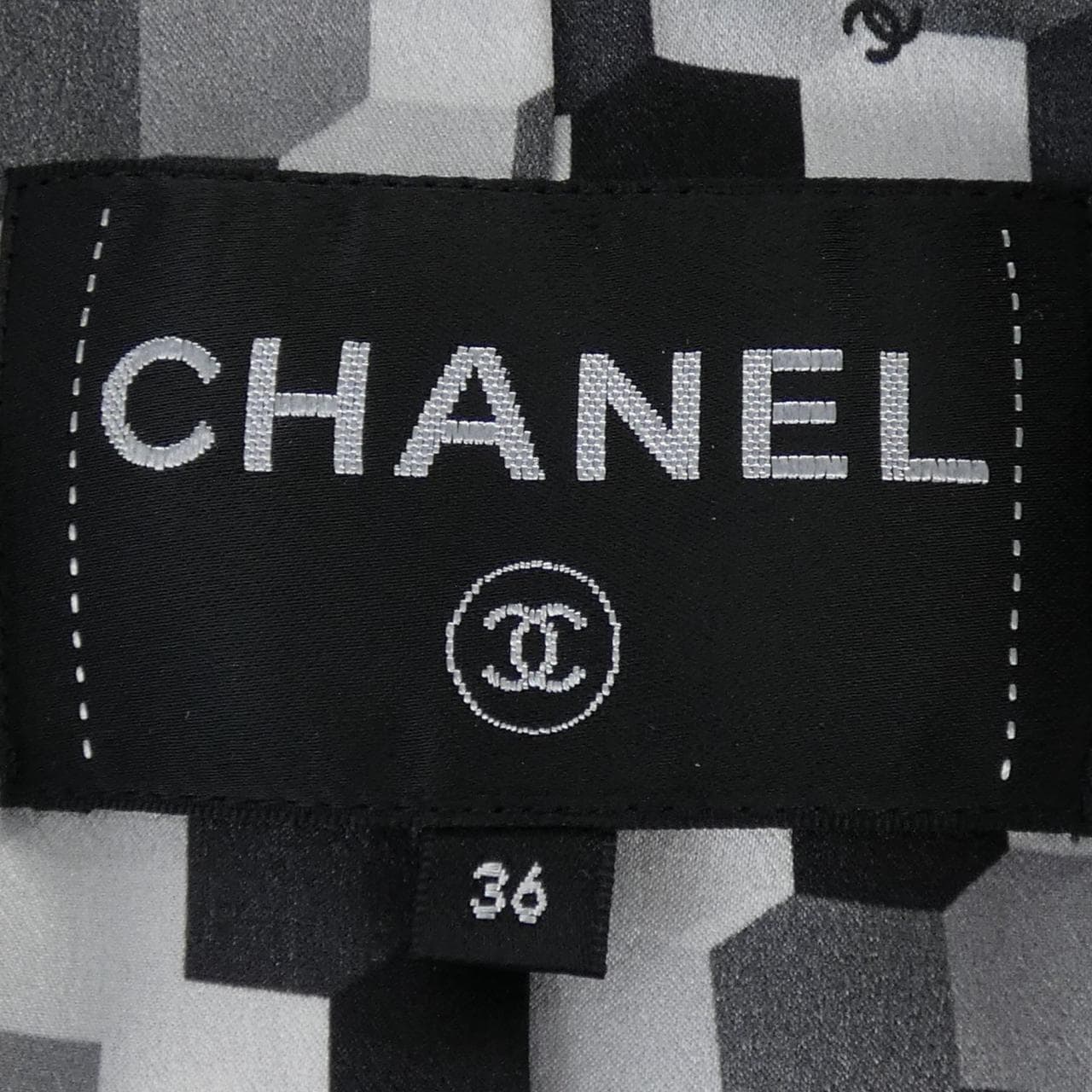 シャネル CHANEL P70070V37218 21P ジャケット