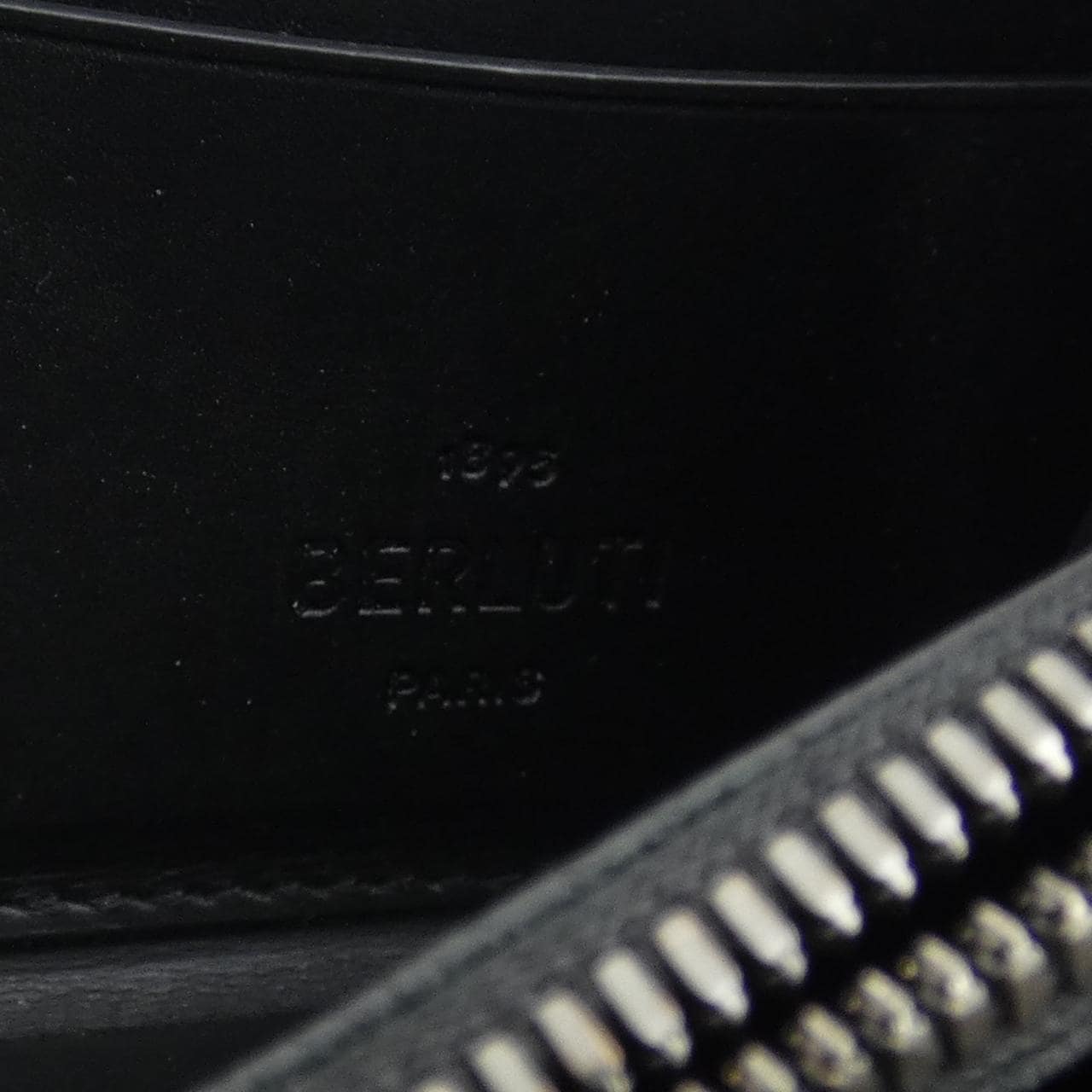 ベルルッティ Berluti イタウバネオスリットレザー WALLET