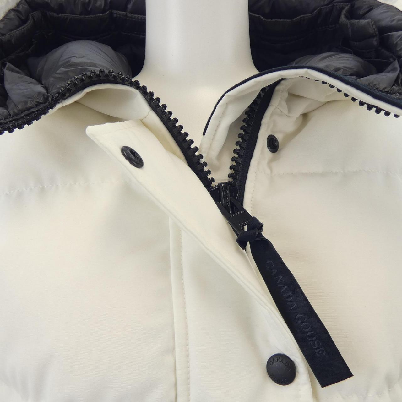 カナダグース CANADA GOOSE ダウンコート