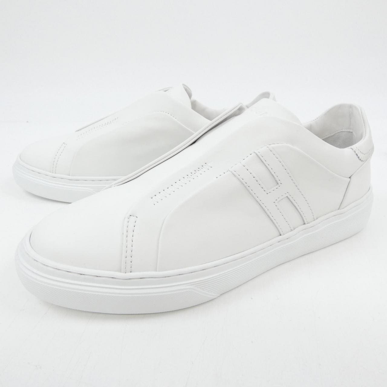 ホーガン Hogan スニーカー