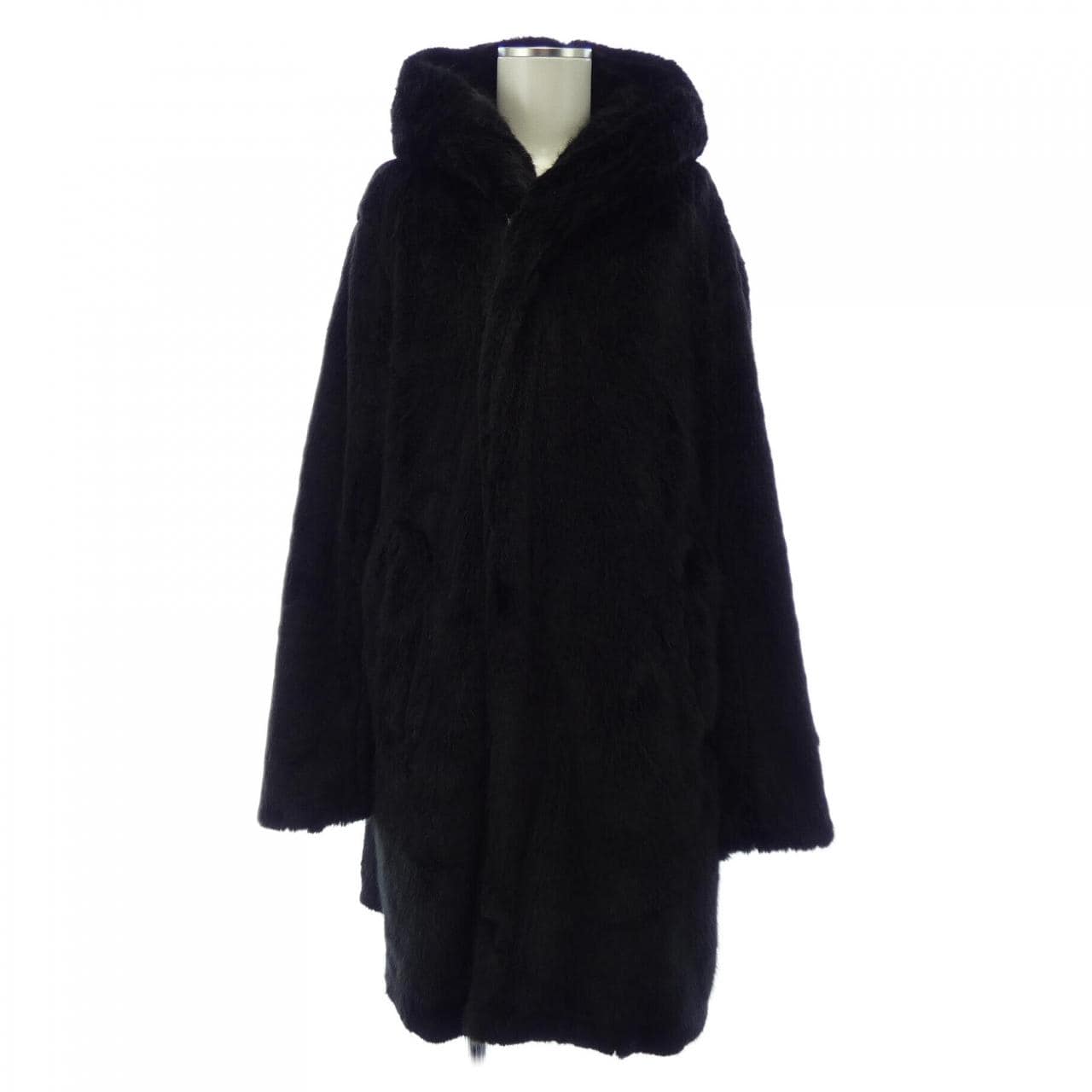 ウノピュウノウグァーレトレ 1 piu 1 uguale 3 コート