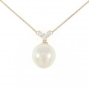 White Butterfly Pearl necklace