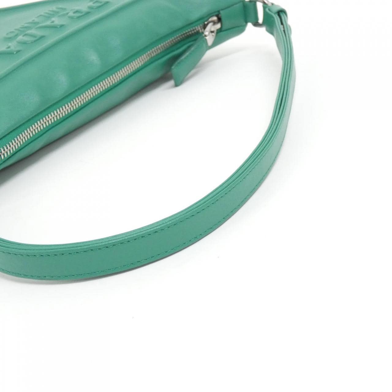 Prada 1NQ043 Shoulder Bag
