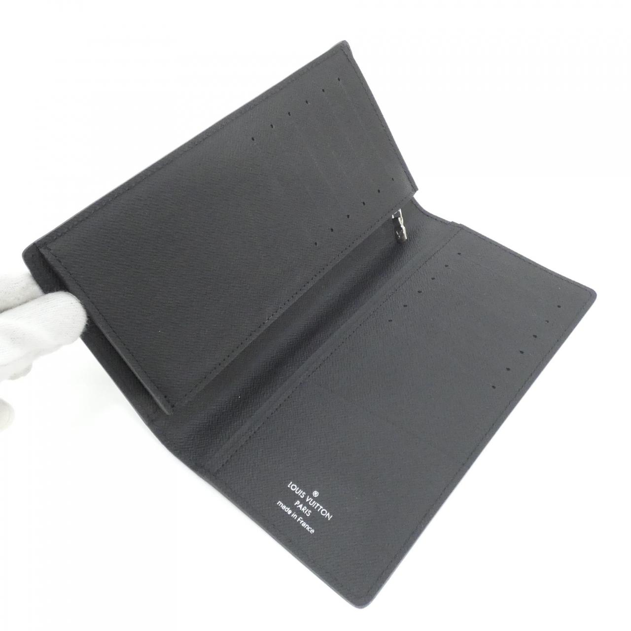 ルイヴィトン エピ ポルトフォイユ ブラザ M60622 財布