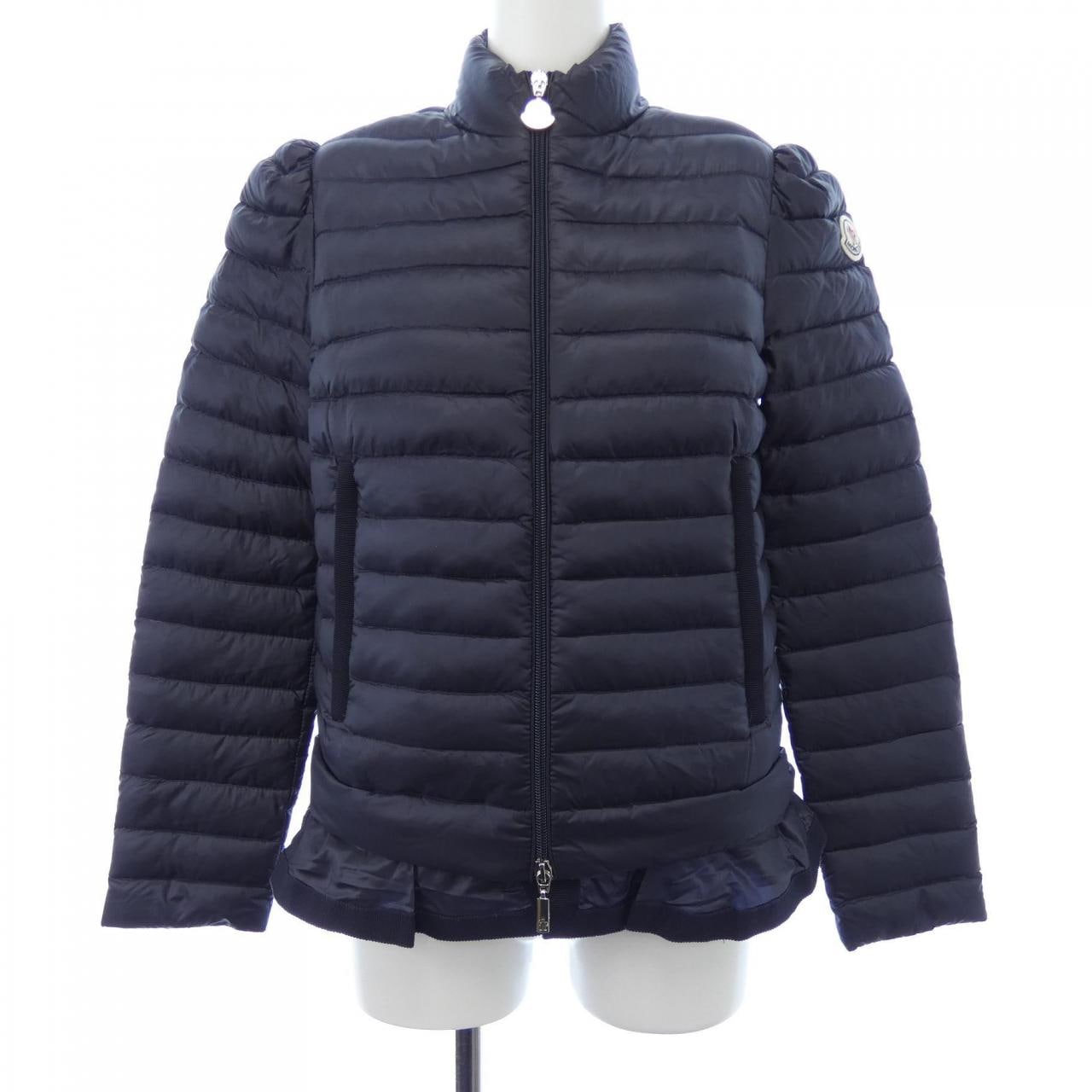 モンクレール MONCLER ダウンジャケット