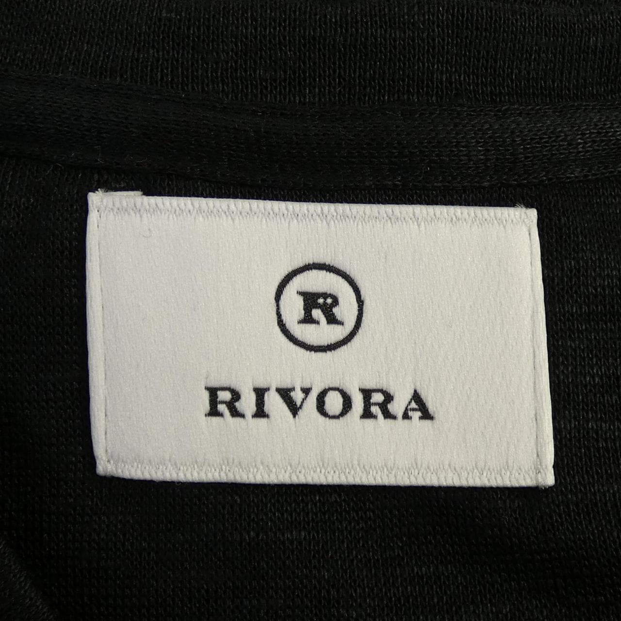 RIVORA Tシャツ