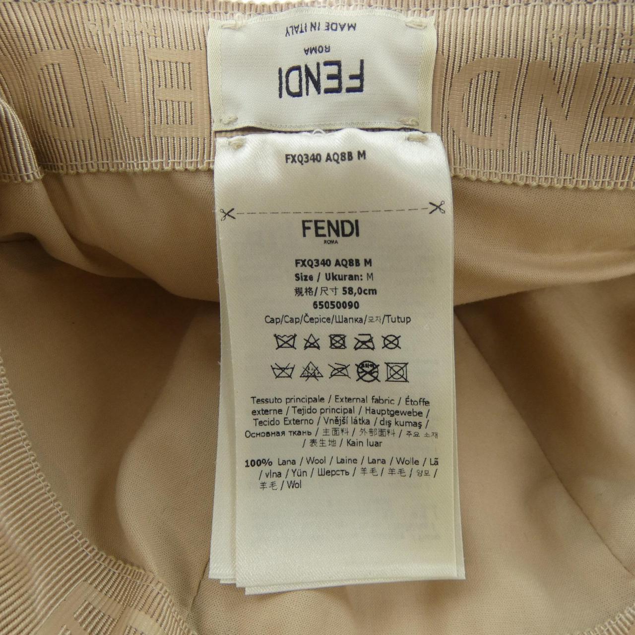 フェンディ FENDI FXQ340 AQ8B キャップ