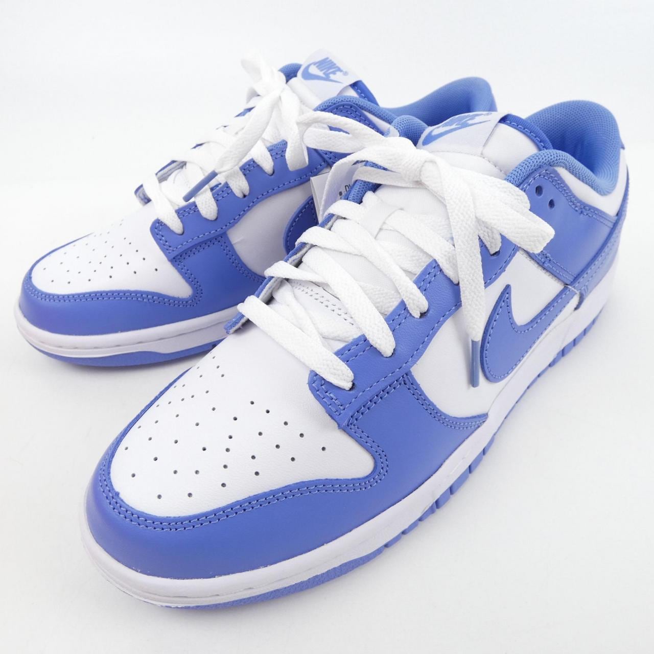 ナイキ NIKE スニーカー