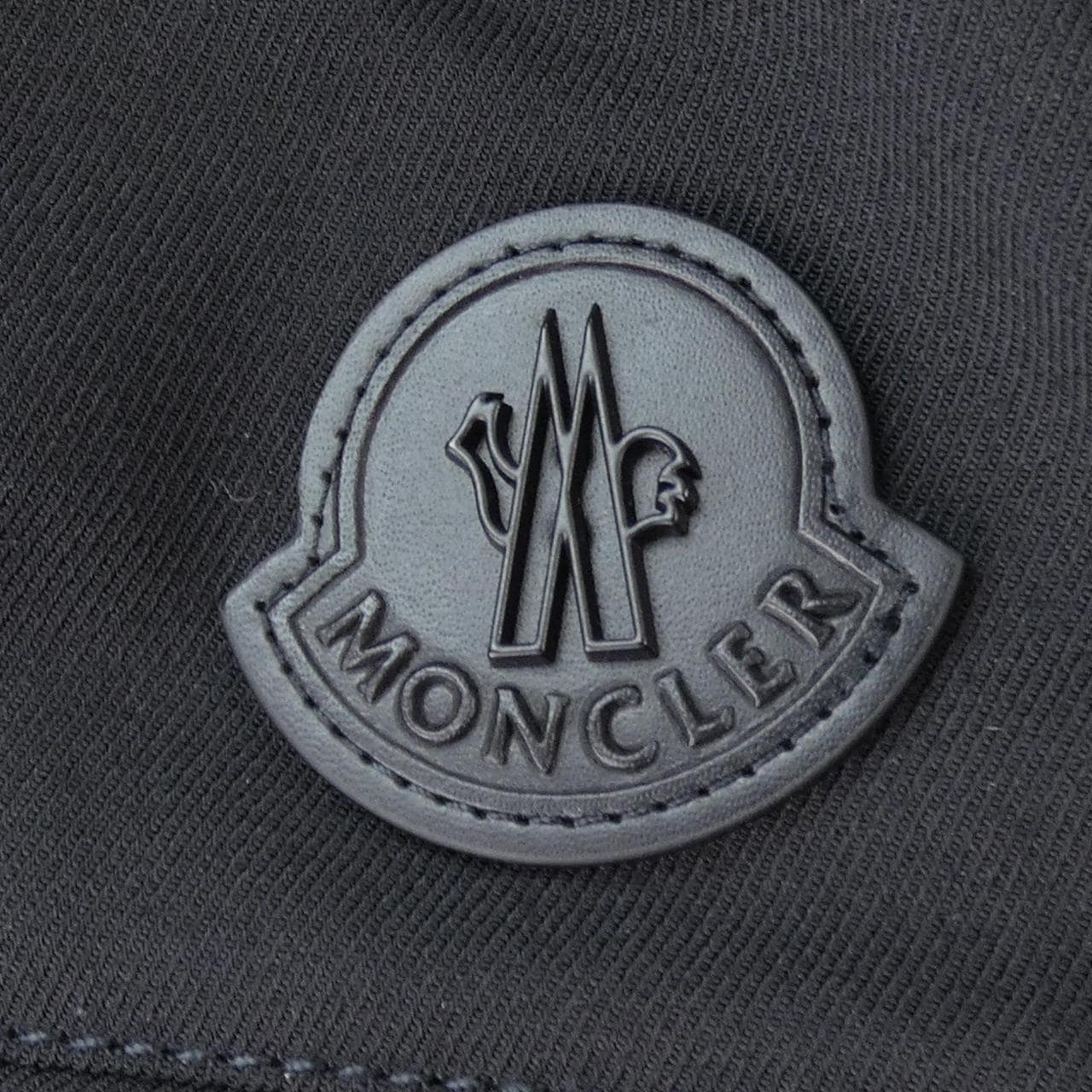 モンクレール MONCLER 20912A00035 595LV パンツ