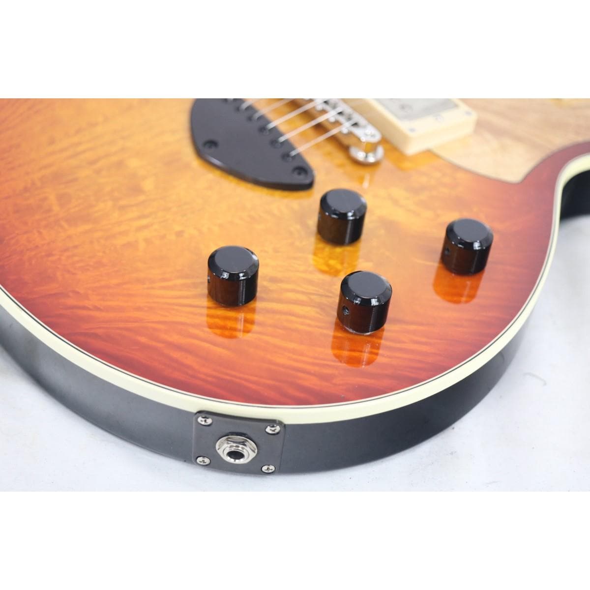 ＢＩＺＥＮ　ＷＯＲＫＳ　Ｇｒａｉｎ　Ｃｒｏｔｃｈ　Ｍａｐｌｅ　Ｔｏｐ