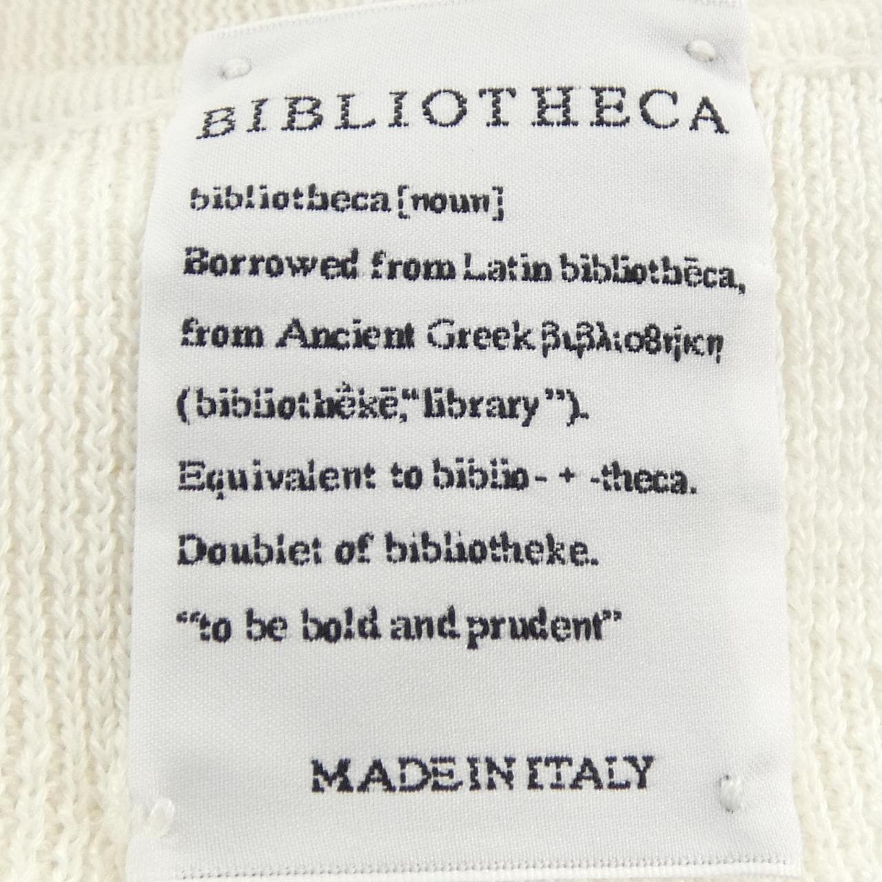 bibliotheca ニット