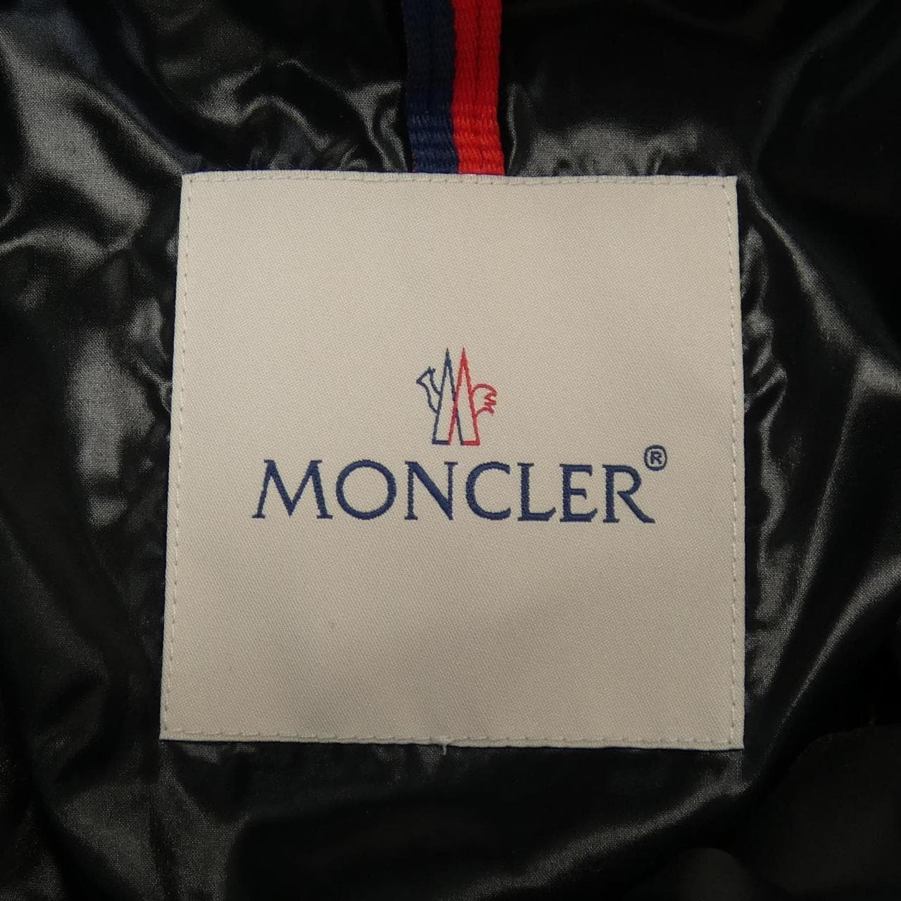 MONCLER蒙克勒羽绒服