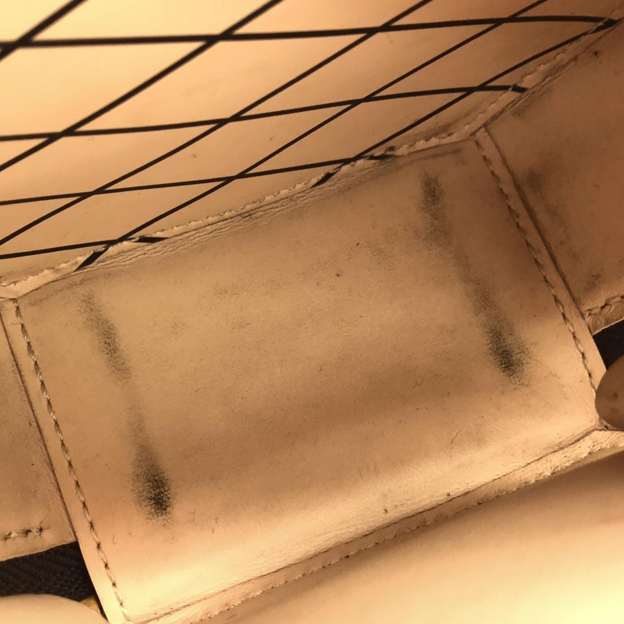 ルイヴィトン モノグラム ミニ ボワット シャポー M44699 ショルダーバッグ