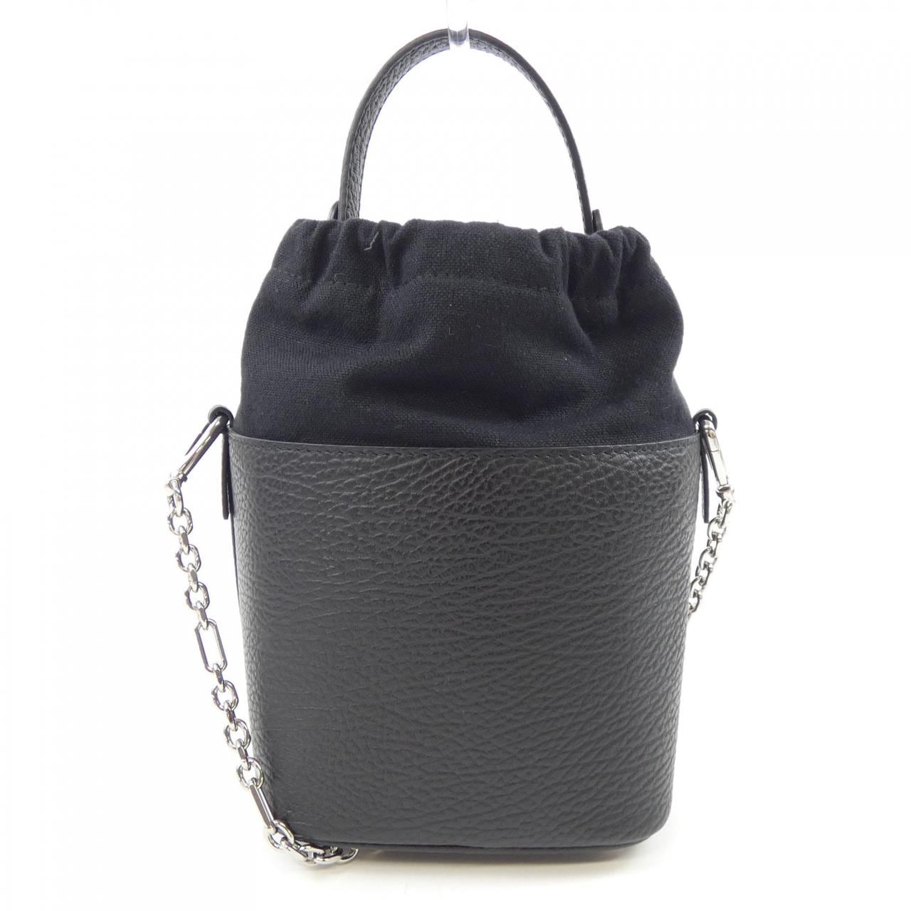 Maison Maison Margiela 5AC Bucket Bag S61WG0035 BAG