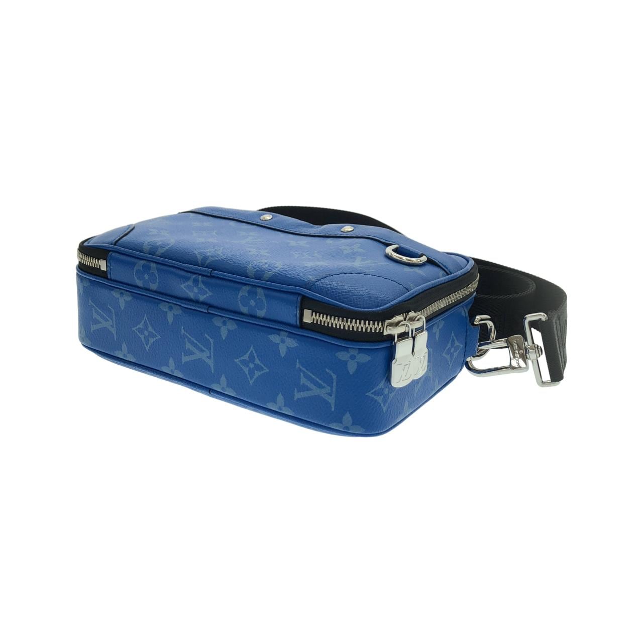 ルイヴィトン タイガ ラマ アルファ メッセンジャー M31016 ショルダーバッグ