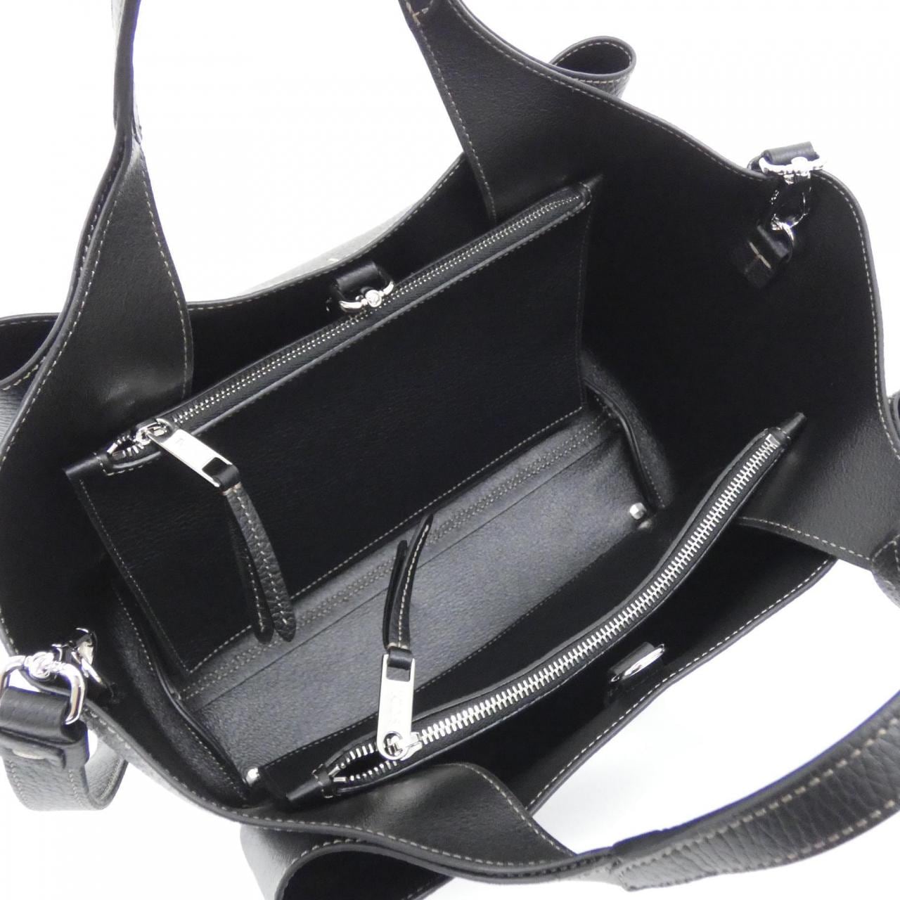 【新品】トッズ XBWAPAFL100QRIB999 バッグ